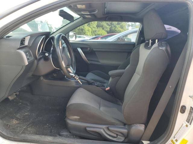 JTKJF5C74F3088818 - 2015 TOYOTA SCION TC WHITE photo 7