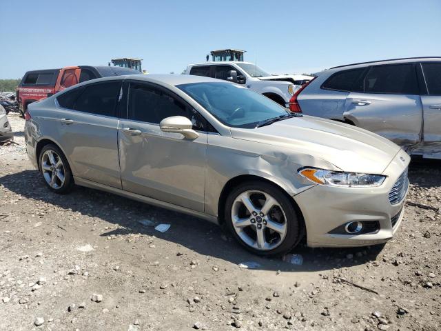 3FA6P0H7XGR159745 - 2016 FORD FUSION SE GOLD photo 4