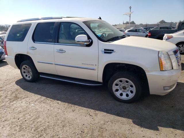 1GYFK63857R294469 - 2007 CADILLAC ESCALADE LUXURY WHITE photo 4