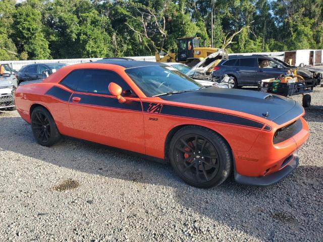 2C3CDZFJ2KH587505 - 2019 DODGE CHALLENGER R/T SCAT PACK TWO TONE photo 4