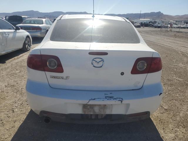 JM1BK12G261448701 - 2006 MAZDA MAZDA3 I WHITE photo 6