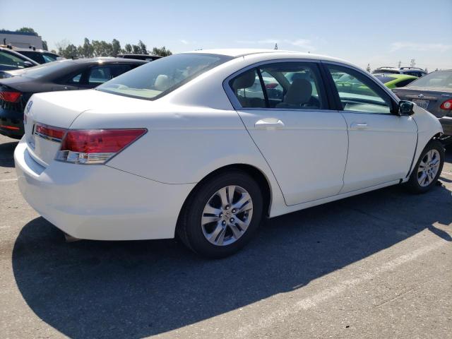 1HGCP2F48CA181606 - 2012 HONDA ACCORD LXP WHITE photo 3