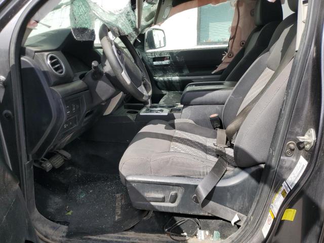 5TFUY5F16JX712254 - 2018 TOYOTA TUNDRA DOUBLE CAB SR/SR5 GRAY photo 7