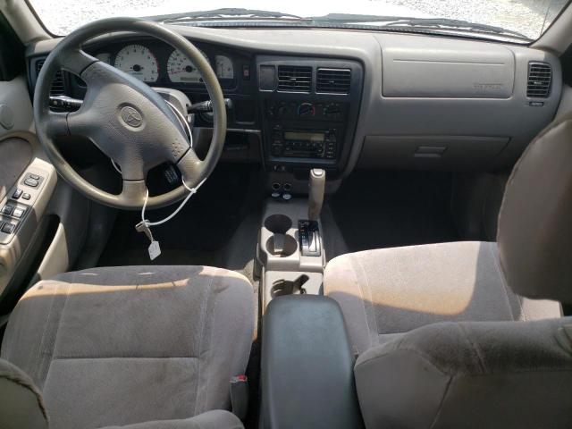 5TEGN92N62Z117100 - 2002 TOYOTA TACOMA DOUBLE CAB PRERUNNER SILVER photo 8