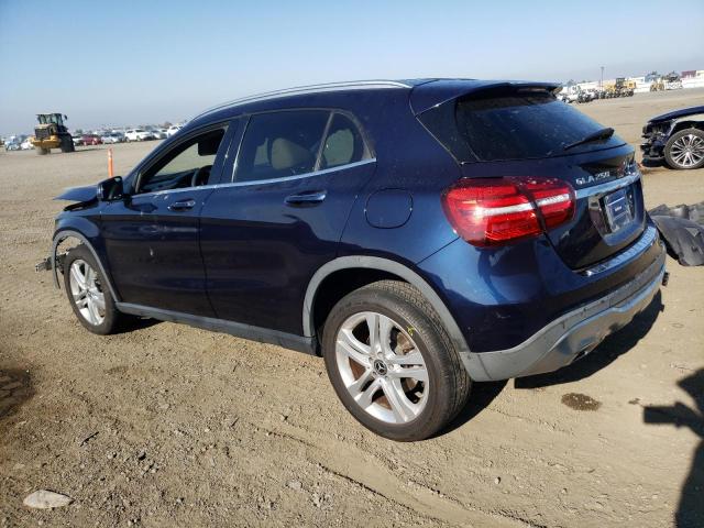 WDCTG4GB6JJ516456 - 2018 MERCEDES-BENZ GLA 250 4MATIC BLUE photo 2