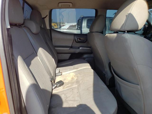 3TMCZ5AN9JM161603 - 2018 TOYOTA TACOMA DOUBLE CAB 橙色 照片 10