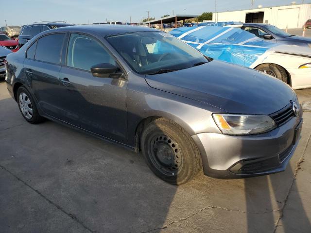 3VW2K7AJ4EM214056 - 2014 VOLKSWAGEN JETTA BASE 灰色 照片 4