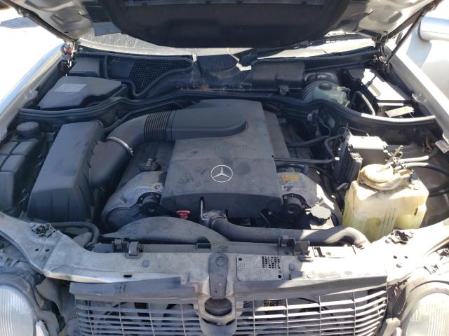 WDBJF72F2VA359069 - 1997 MERCEDES-BENZ E 420 SILVER photo 11