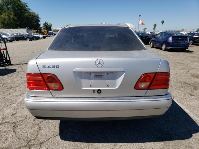 WDBJF72F2VA359069 - 1997 MERCEDES-BENZ E 420 SILVER photo 6