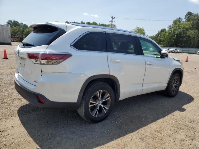 5TDKKRFH8GS173745 - 2016 TOYOTA HIGHLANDER XLE Սպիտակ լուսանկար 3