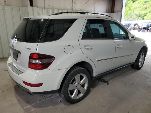 4JGBB8GB7BA690850 - 2011 MERCEDES-BENZ ML 350 4MATIC WHITE photo 3