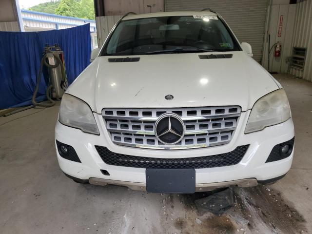 4JGBB8GB7BA690850 - 2011 MERCEDES-BENZ ML 350 4MATIC WHITE photo 5