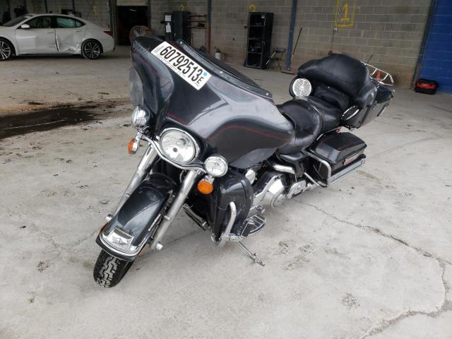 1HD1FCW156Y708127 - 2006 HARLEY-DAVIDSON FLHTCUI 黑色 照片 2