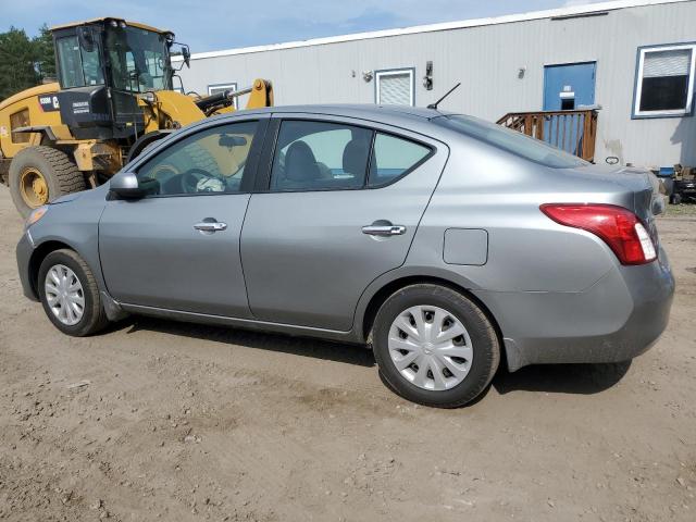 3N1CN7AP2CL893088 - 2012 NISSAN VERSA S GRAY photo 2