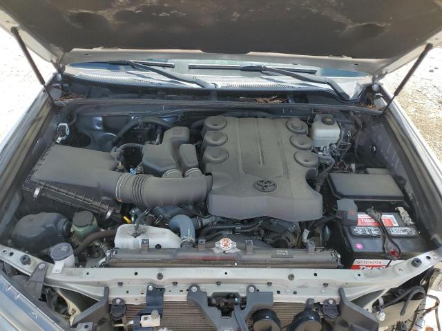 JTEBU5JR4J5602620 - 2018 TOYOTA 4RUNNER SR5/SR5 PREMIUM SILVER photo 11