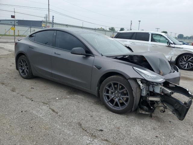 5YJ3E1EA5LF658974 - 2020 TESLA MODEL 3 GRAY photo 4
