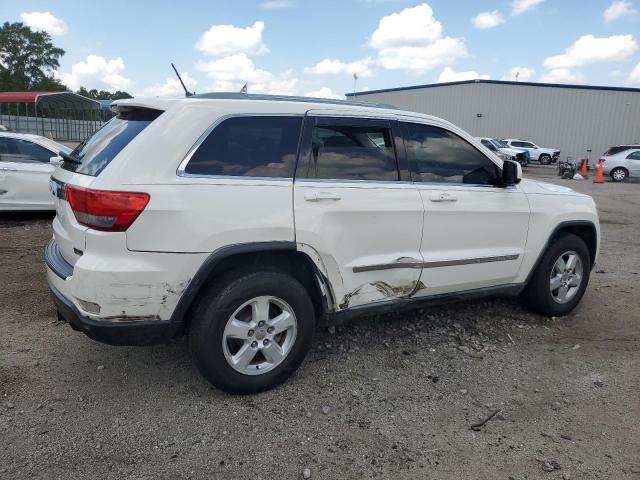 1J4RS4GG3BC556990 - 2011 JEEP GRAND CHER LAREDO WHITE photo 3