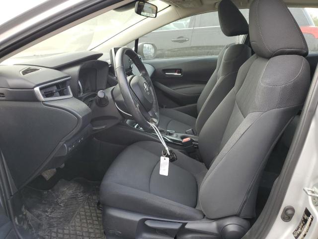 5YFBPRBE8LP035641 - 2020 TOYOTA COROLLA LE Gümüş foto 7