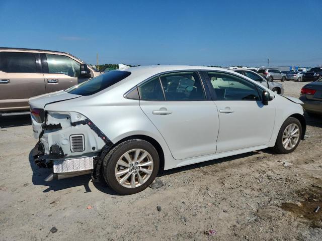 JTDBCMFE6R3043926 - 2024 TOYOTA COROLLA LE თეთრი ფოტო 3
