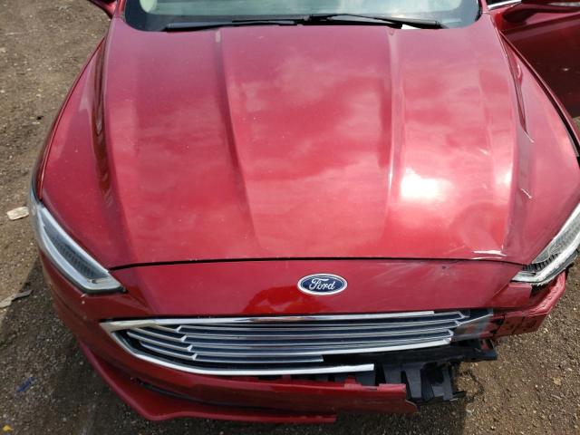 3FA6P0HD7JR149414 - 2018 FORD FUSION SE წითელი ფოტო 12