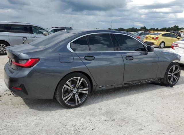 3MW5R1J09L8B27465 - 2020 BMW 330I GRAY photo 3