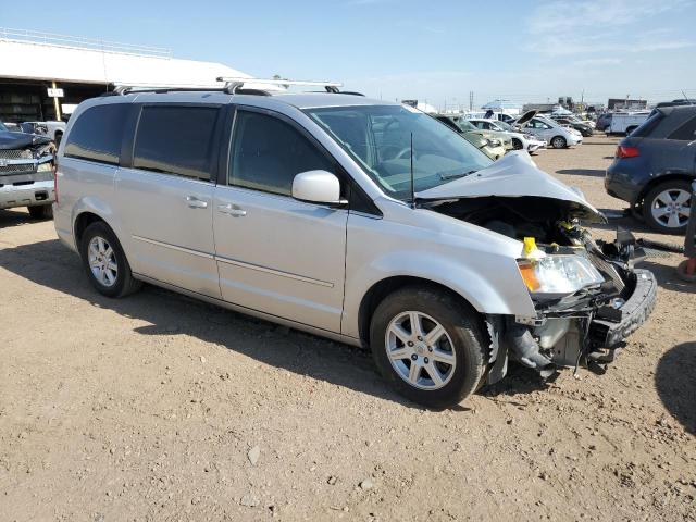 2A4RR5D14AR278639 - 2010 CHRYSLER TOWN & COU TOURING SILVER photo 4