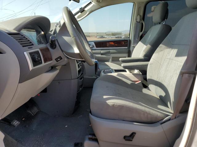 2A4RR5D14AR278639 - 2010 CHRYSLER TOWN & COU TOURING SILVER photo 7