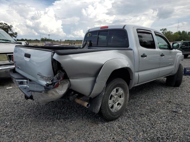 3TMJU62N67M029322 - 2007 TOYOTA TACOMA DOUBLE CAB PRERUNNER SILVER photo 3