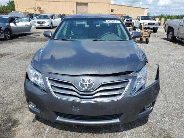 4T1BF3EK0BU212570 - 2011 TOYOTA CAMRY BASE Gri fotoğraf 5