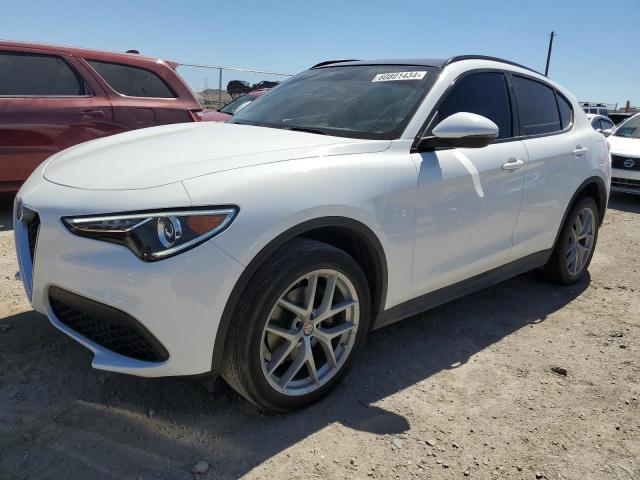 ZASFAKPN2J7B82241 - 2018 ALFA ROMEO STELVIO SPORT Weiß Foto 1