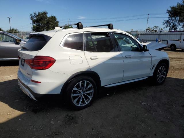 5UXTR9C59KLP96245 - 2019 BMW X3 XDRIVE30I WHITE photo 3