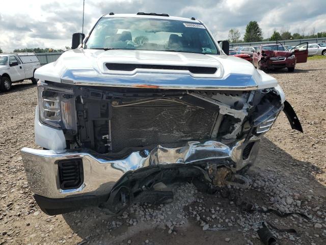 1GT59SE70NF317424 - 2022 GMC SIERRA K3500 WHITE photo 5