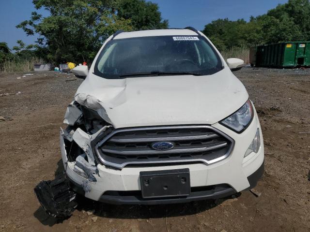 MAJ3S2GE7LC350626 - 2020 FORD ECOSPORT SE WHITE photo 5