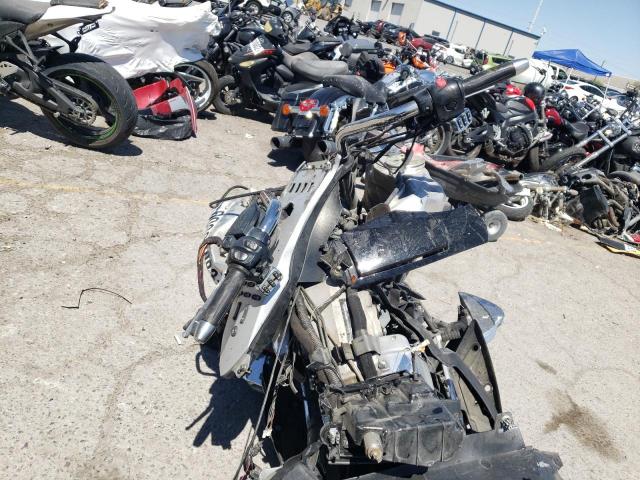 5VPSW36N1B3003956 - 2011 VICTORY MOTORCYCLES VISION TOUR GRAY photo 9