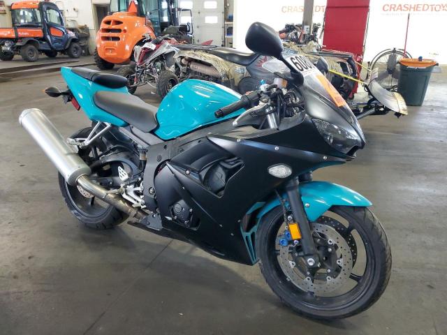 JYARJ06E64A014861 - 2004 YAMAHA YZFR6 L TURQUOISE photo 1