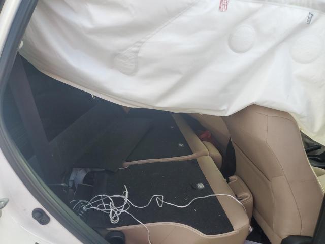 2T3ZFREV7DW018611 - 2013 TOYOTA RAV4 LE 白色 照片 11