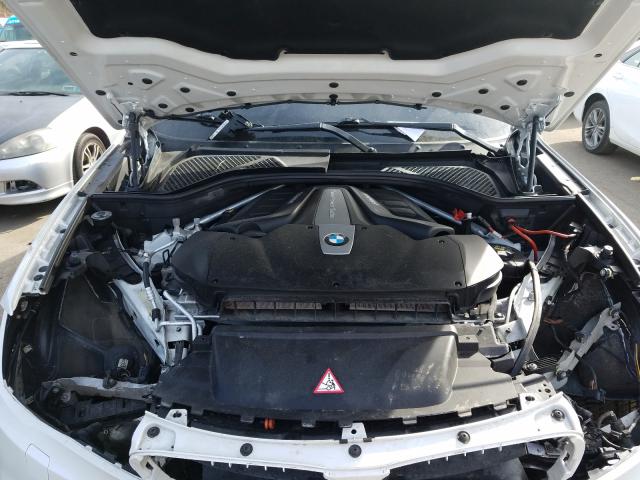 5UXKR6C36H0J85446 - 2017 BMW X5 XDRIVE50I WHITE photo 7