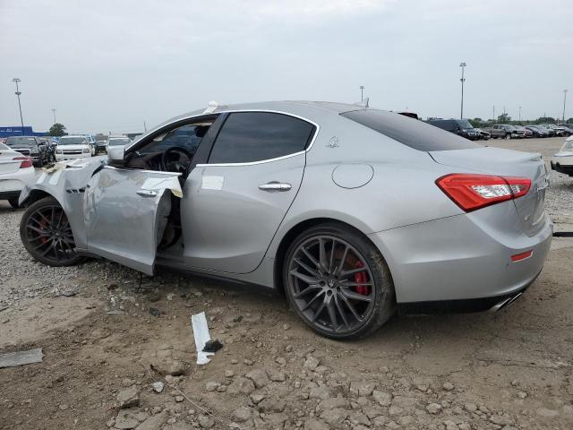 ZAM57RTA2F1131066 - 2015 MASERATI GHIBLI S 银色 照片 2