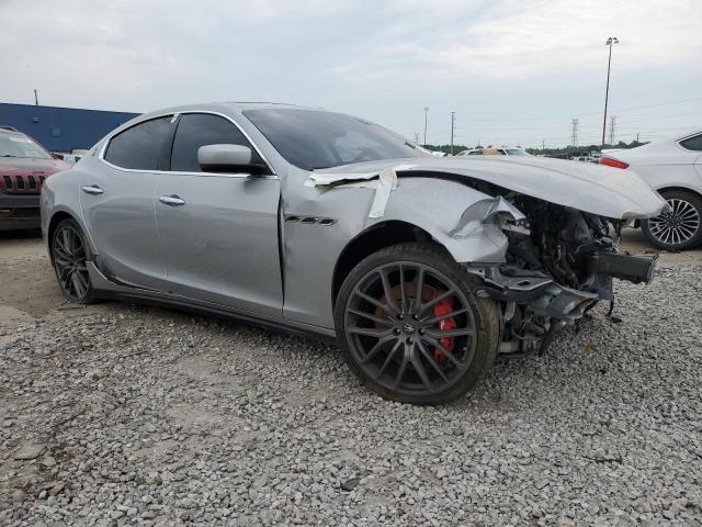 ZAM57RTA2F1131066 - 2015 MASERATI GHIBLI S 银色 照片 4