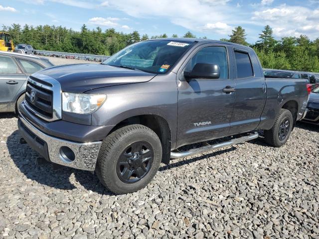 5TFUM5F18BX024589 - 2011 TOYOTA TUNDRA DOUBLE CAB SR5 GRAY photo 1