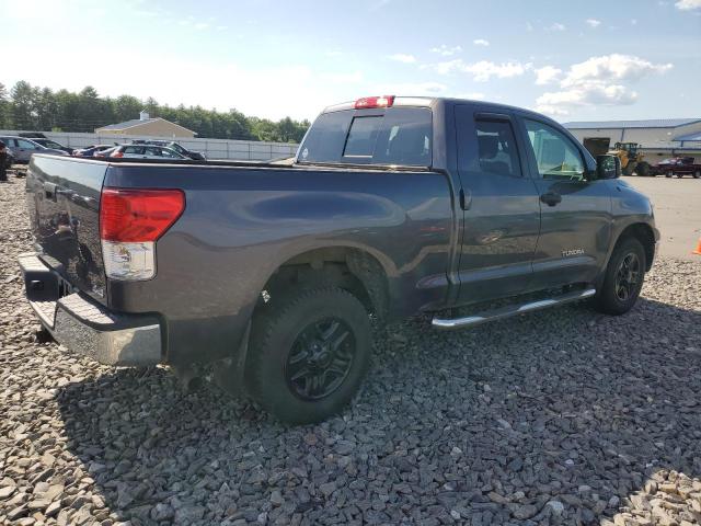 5TFUM5F18BX024589 - 2011 TOYOTA TUNDRA DOUBLE CAB SR5 GRAY photo 3