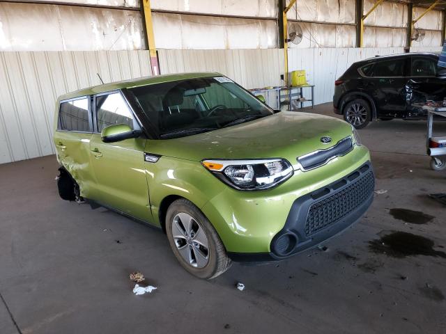 KNDJN2A25G7863329 - 2016 KIA SOUL GREEN photo 4