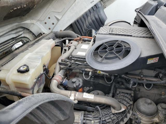 3AKJGLD55GSGU4402 - 2016 FRHT CASCADIA 125 WHITE photo 7