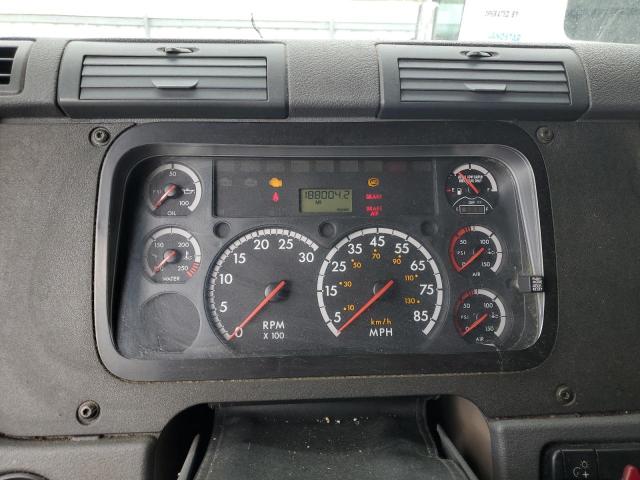 3AKJGLD55GSGU4402 - 2016 FRHT CASCADIA 125 WHITE photo 8