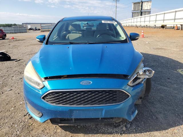 1FADP3F23FL353840 - 2015 FORD FOCUS SE BLUE photo 5