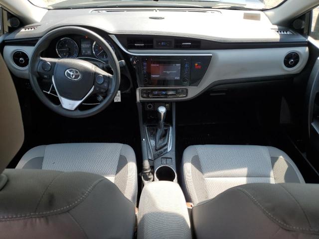 2T1BURHE0KC194555 - 2019 TOYOTA COROLLA L BLUE photo 8