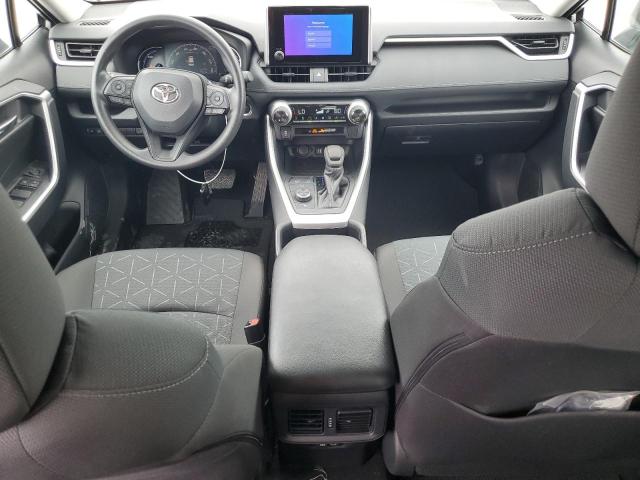 4T3RWRFV7RU147325 - 2024 TOYOTA RAV4 XLE 银色 照片 8