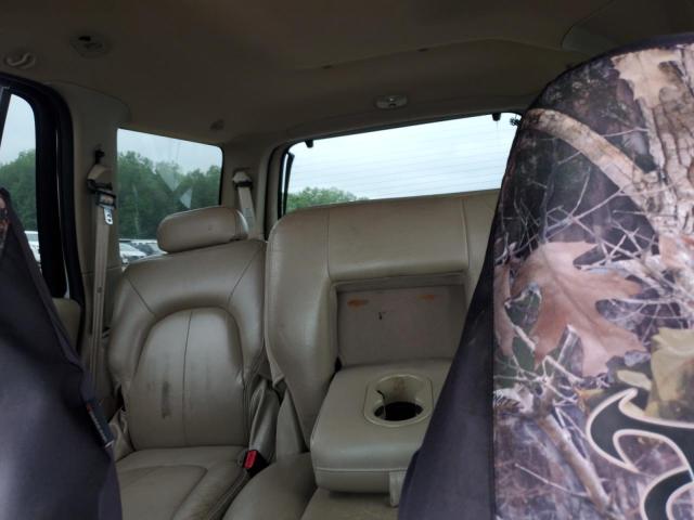 1FMRU16W22LA36749 - 2002 FORD EXPEDITION XLT WHITE photo 10