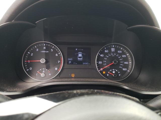 3KPF24AD2KE082546 - 2019 KIA FORTE FE თეთრი ფოტო 9