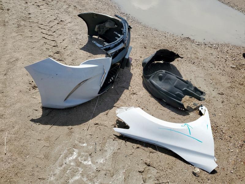 4T1BK1FKXGU569891 - 2016 TOYOTA CAMRY XSE WHITE photo 12